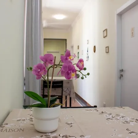 Corso Italia לינה וארוחת בוקר *